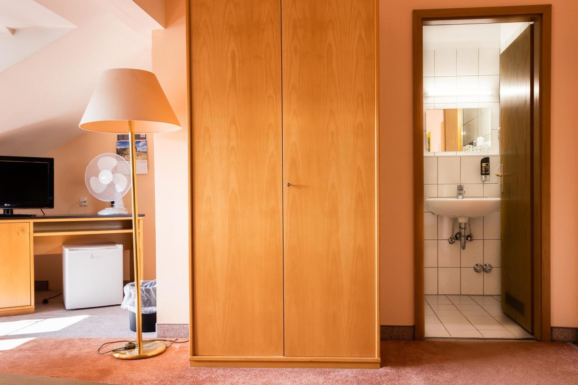 Hotelpension Zum Gockl Allershausen