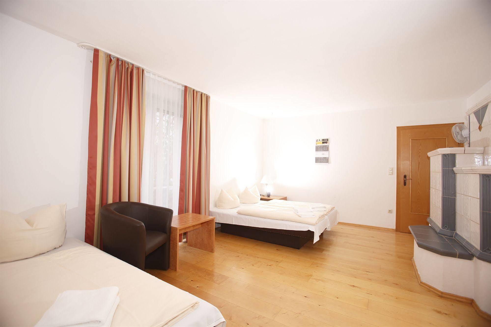 Hotelpension Zum Gockl Gasthof 3*